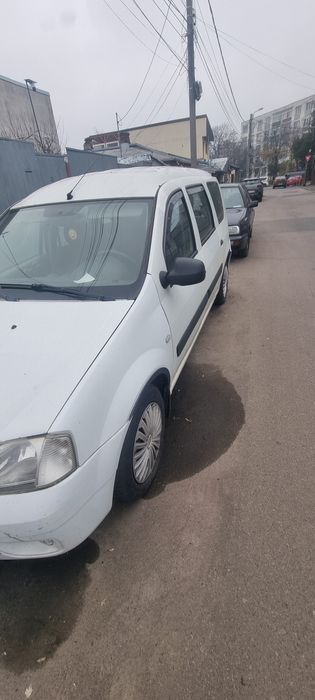 De vanzare Logan mcv