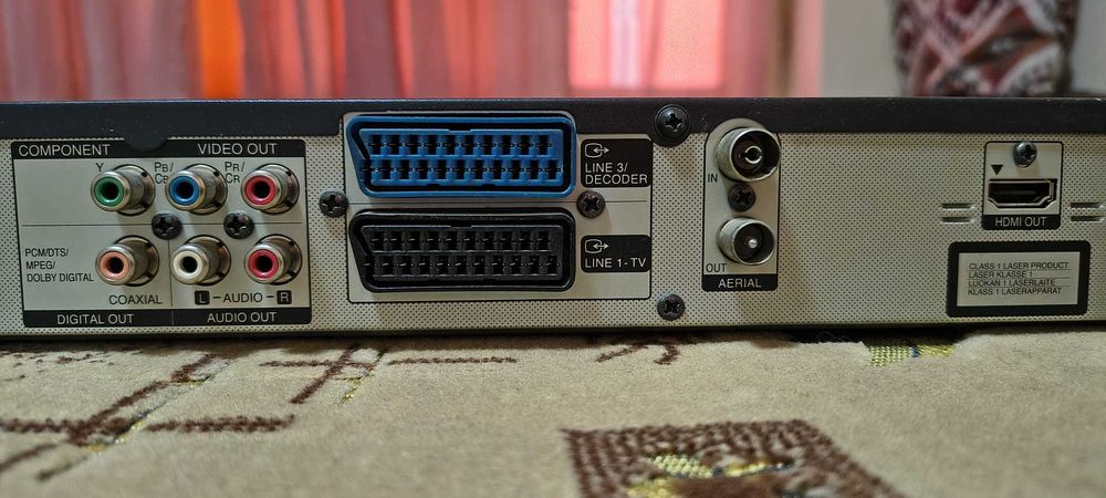 SONY RDR-GX380 DVD HDMI 1080p Multimedia