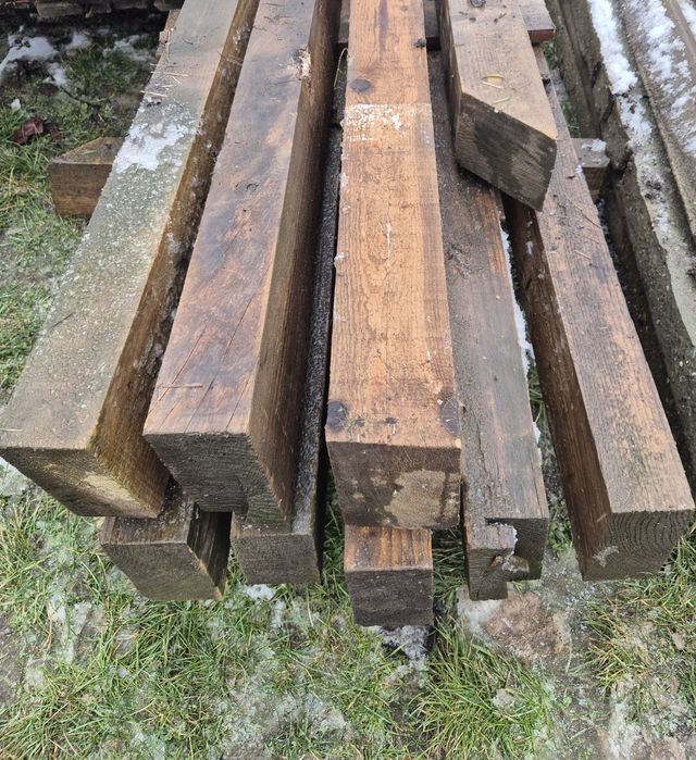 Vând grinzi lemn 15x8x500 cm