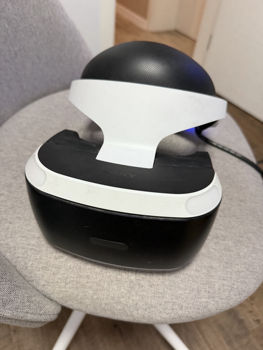 PS4 конзола Sony PlayStation 4 slim 500GB VR Комплект: VR очила+ Aim controller+ 2 move controller + camera + 21 игри