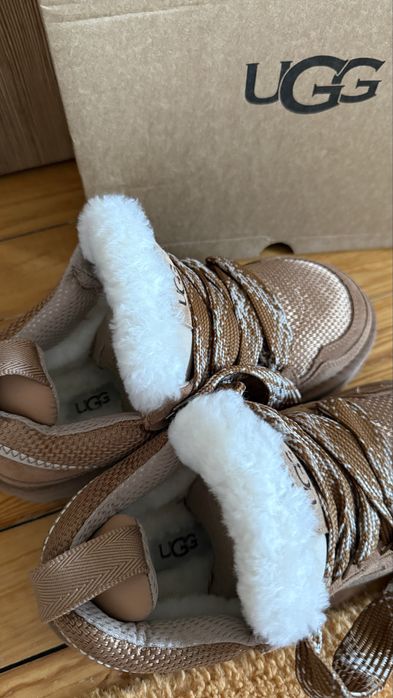 Маратонки UGG W LOWMEL