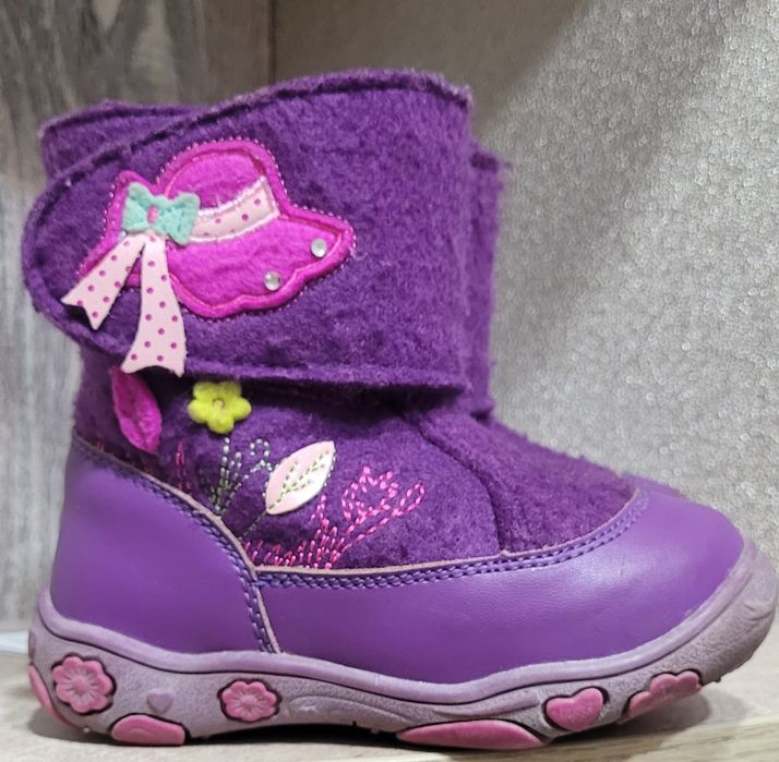 Продам детские валеночки