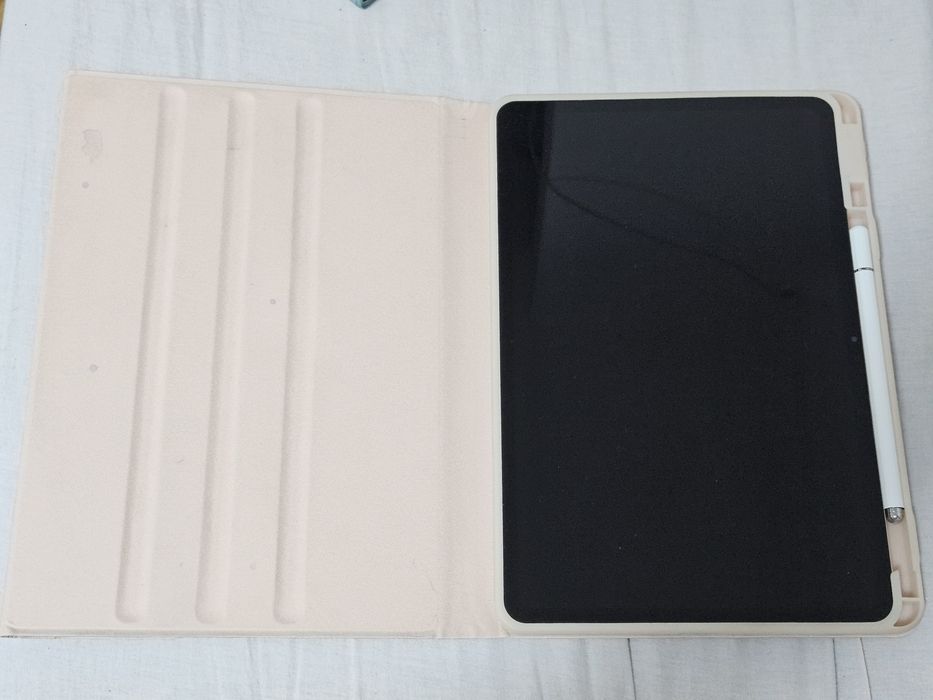 Tableta Xiaomi Pad 6, 11", 6GB RAM, 128GB, Champagne + Husă Roz + Creion