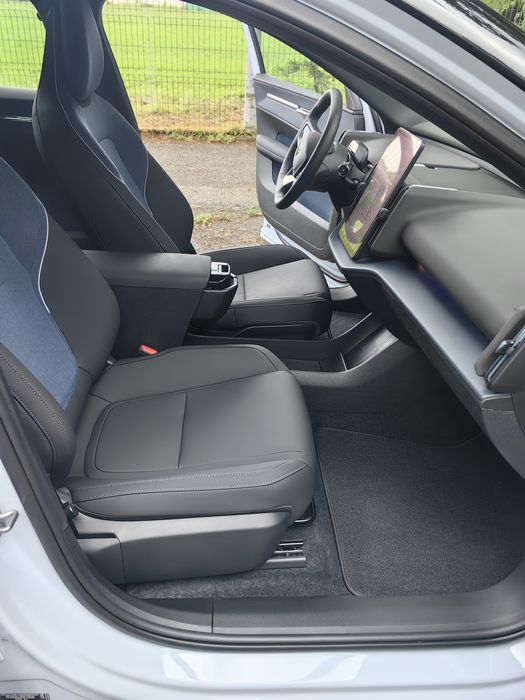 Volvo EX30 full electric 170 km 2026