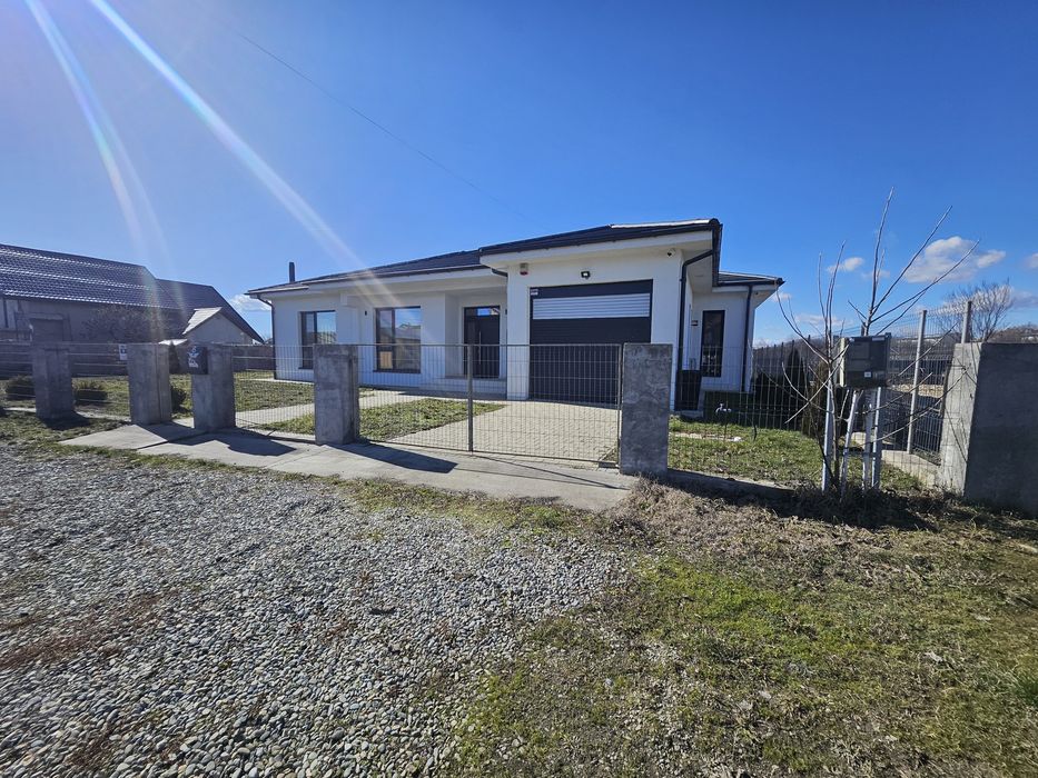 Casa strada Primăverii!