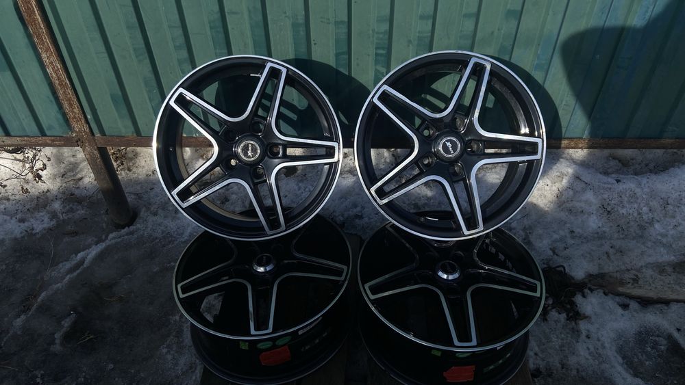 Продам диску на R16