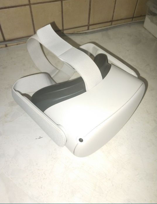 VR очки Oculus Quest 2 128GB (Meta) комплект