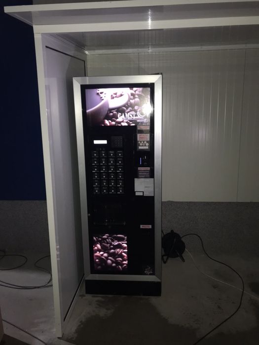 Кафемашини, вендинг, закуски, кафе автомат, автомати vending