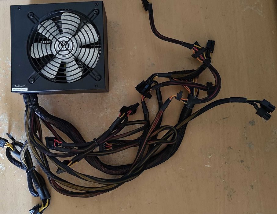 Sursa PC High Power Element Bronze 700W