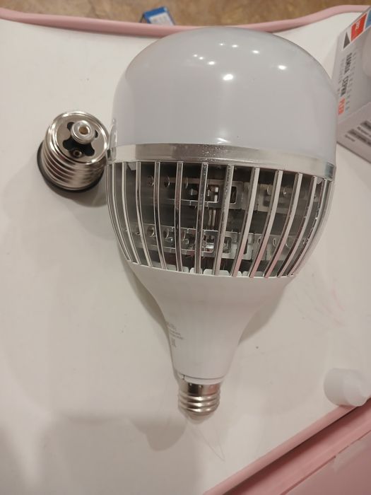 Лампа jazzway 85вт по 3000 тыс