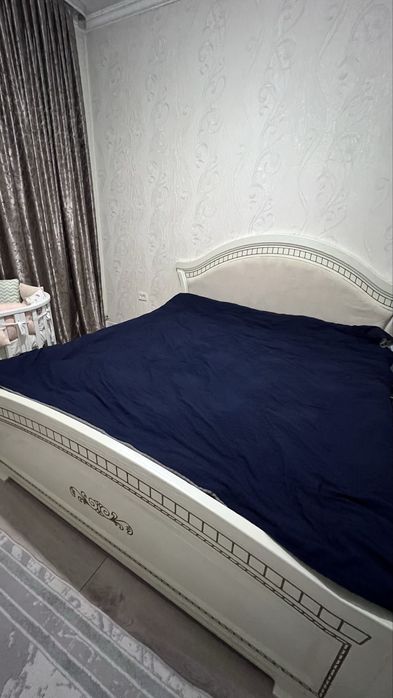Спальный гарнитур в хорошем состоянии