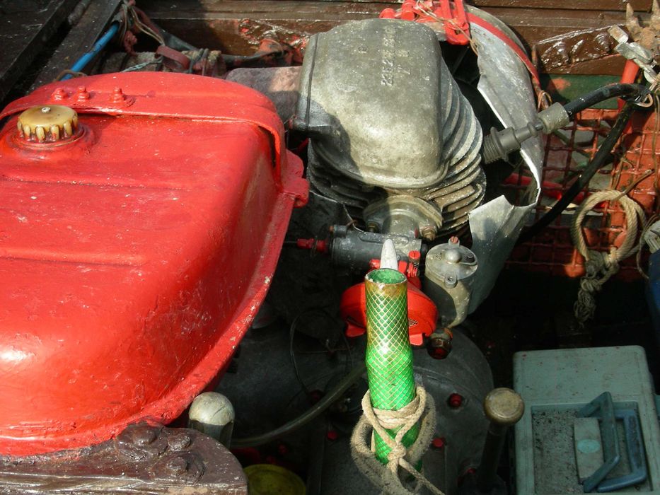 продавам ретро мотоциклет BMW R35