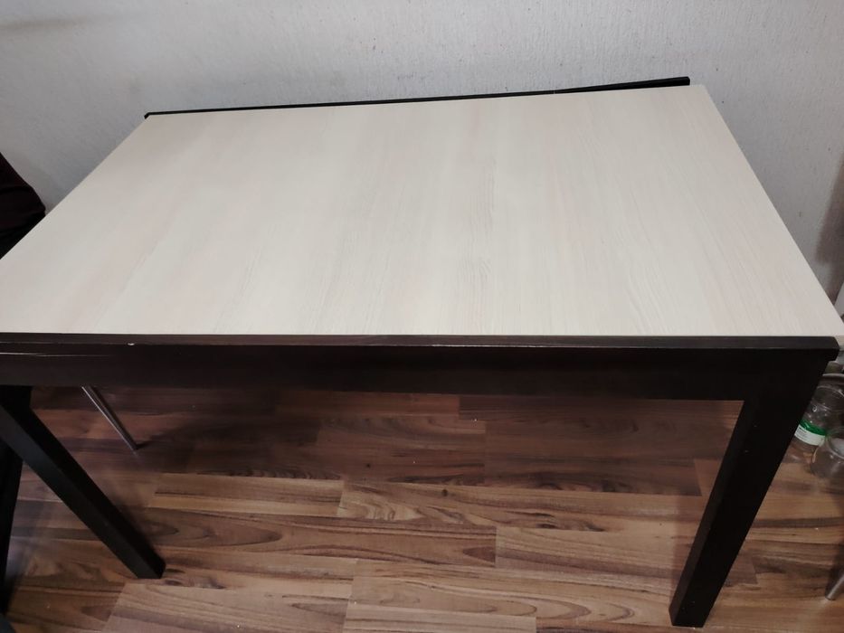 Стол для кухни, большой