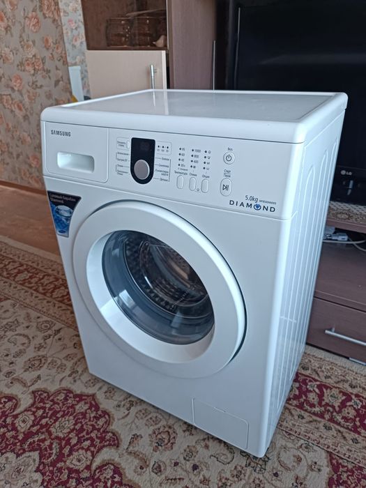 Стиральная  машинка  автомат