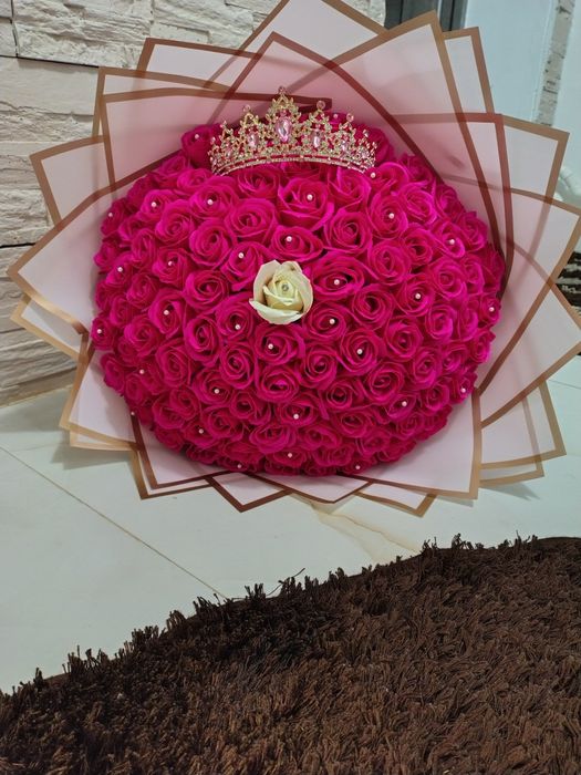 Aranjamente si buchete din trandafiri de sapun