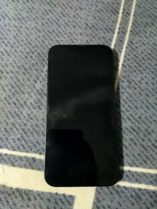 Vand/ schimb iphone 13 impecabil 128 gb