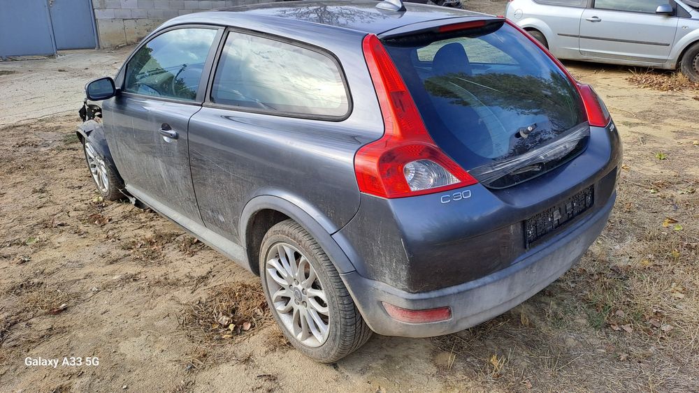 Volvo C30 / Волво ц30 на-части