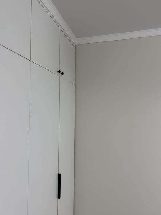 Продам моющую краску DULUX