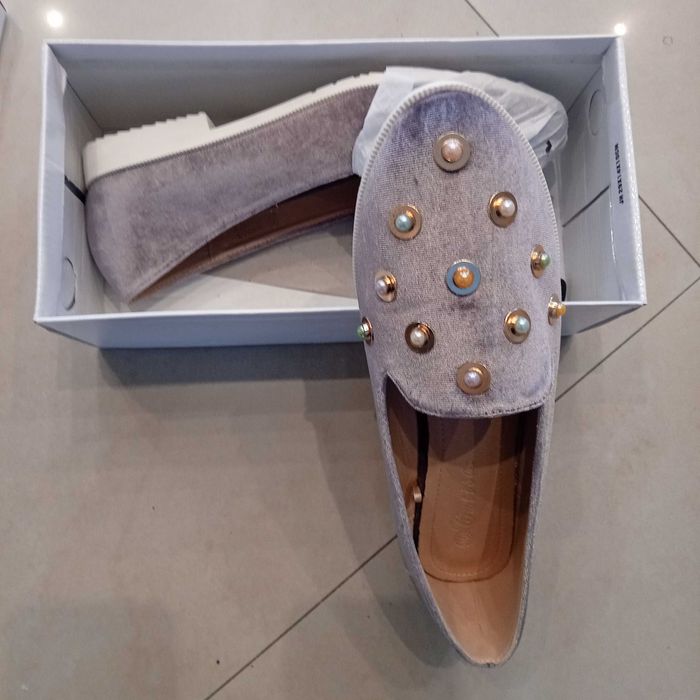 Дамски обувки 39.5 номер