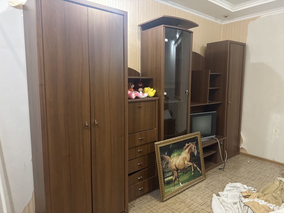 Отдам даром мебель