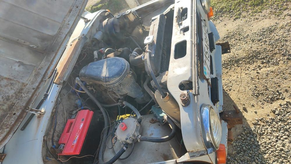 Уаз  хантер 2001