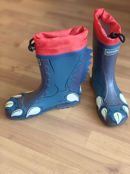 Детски ботуши размер 34