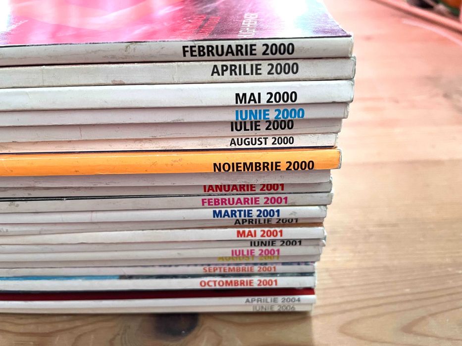 23 reviste PLAYBOY (România) de colecție - în mare parte ele datează din anii 2000 și 2001 - bine păstrate