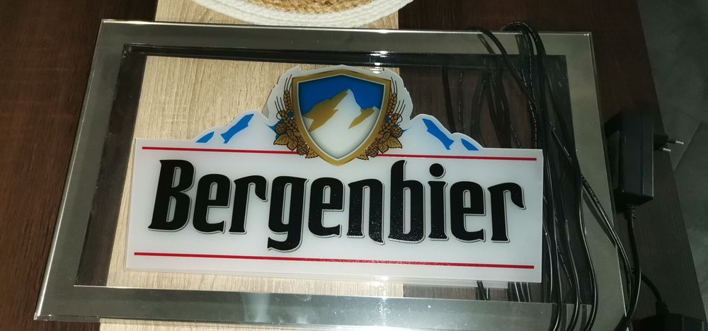 reclama luminoasa Bergenbier