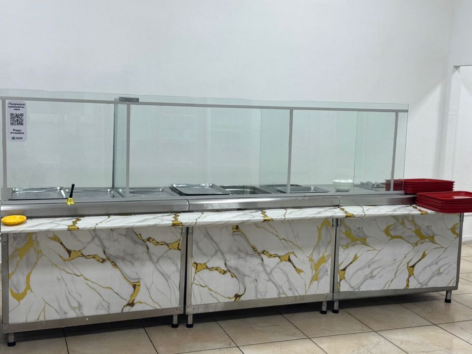 Ветрина для раздачи общепита