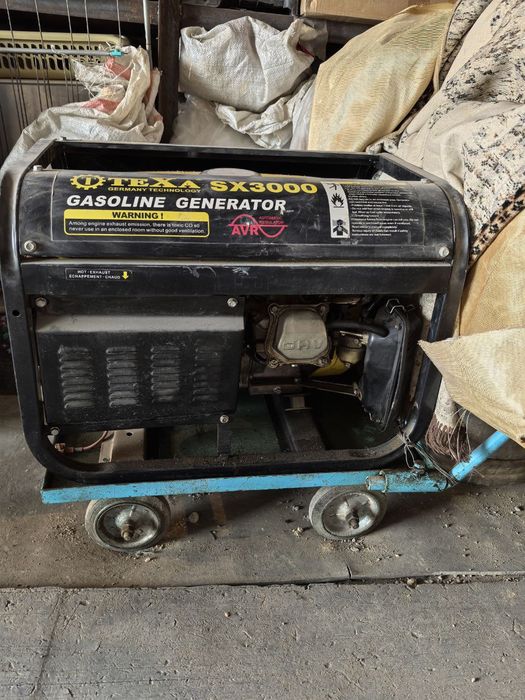 Продам бензогенератор Texa sx3000