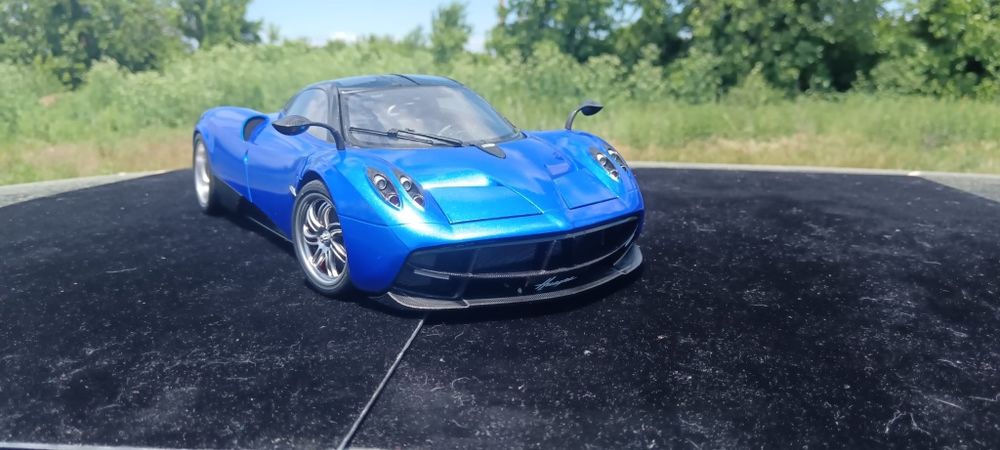 Pagani Huayra autoart