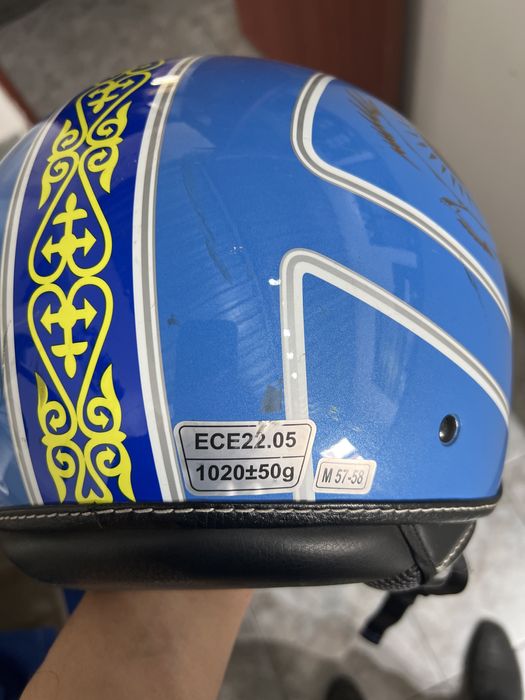 Продам мото шлем