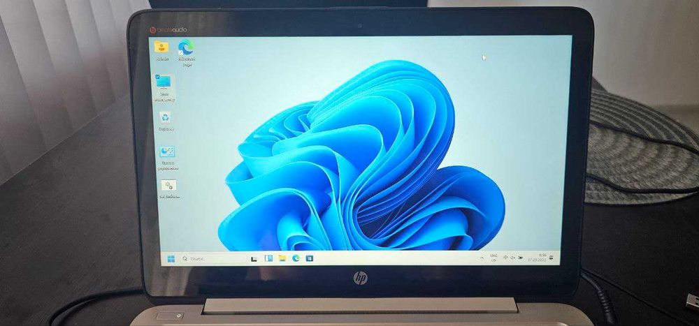 Лаптоп HP Spectre 13.3 F1N51EA (Руски букви)