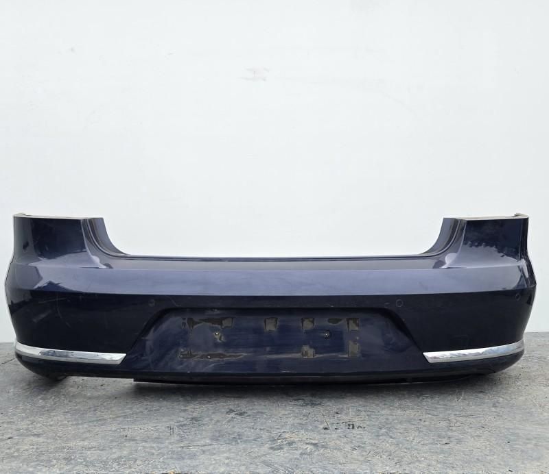 Bara spate Volkswagen Passat B7