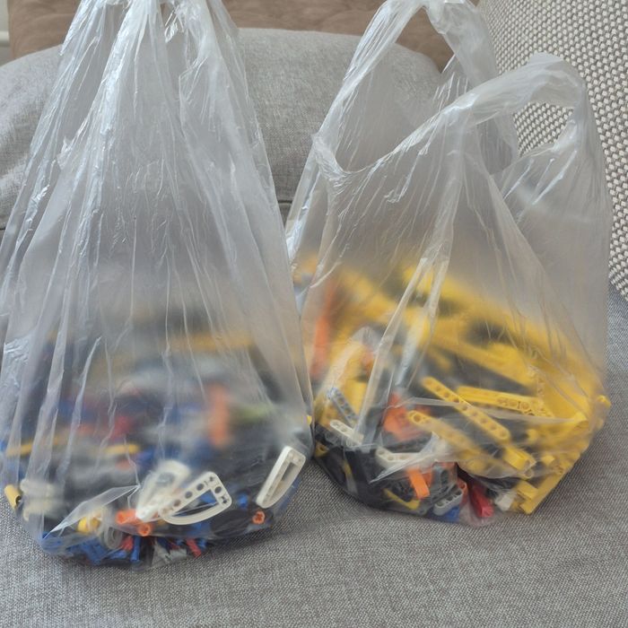 lego technic детали продам СРОЧНО