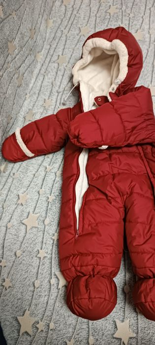 Продам детский теплый комбинезон