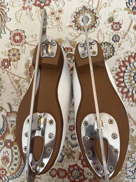 Коньки Prime б/у, размер 39 (26 см)