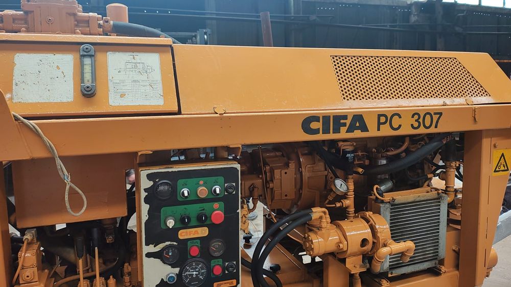 Pompa beton portabila cifa tip PC307 seria 10498