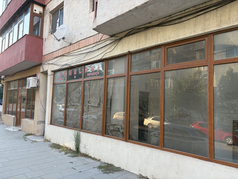Inchiriez Spatiu Comercial stradal 55mp