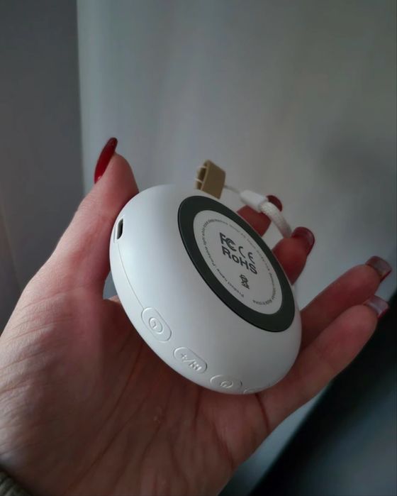 Ночник с белым шумом