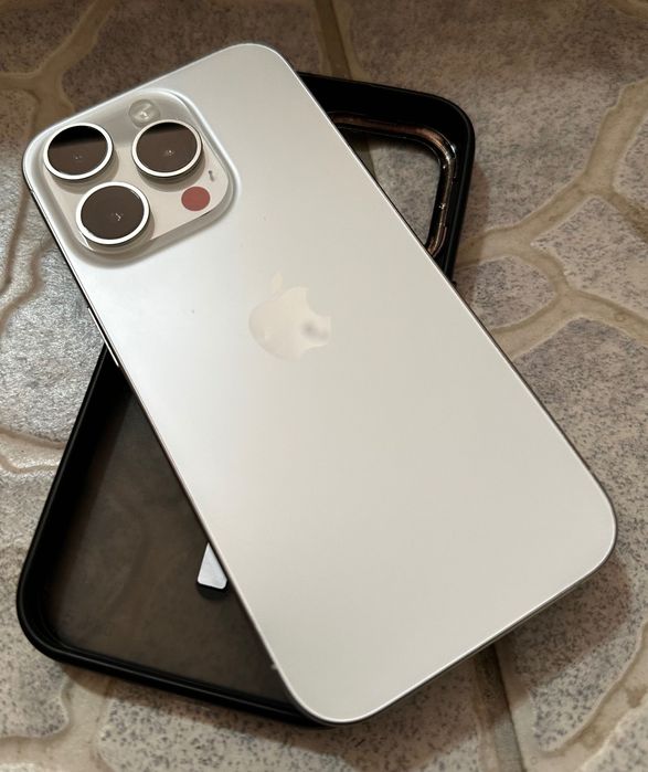 iPhone 15 Pro 256GB Alb
