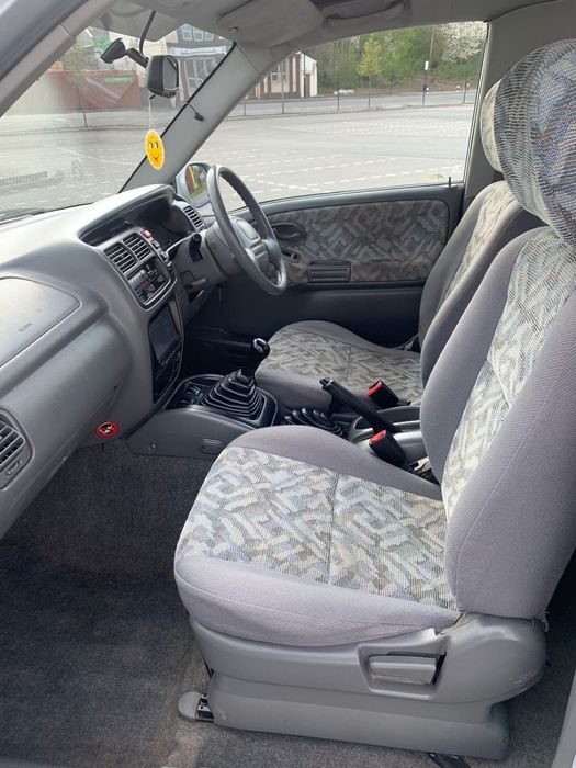 Suzuki grand vitara 2.0i на части