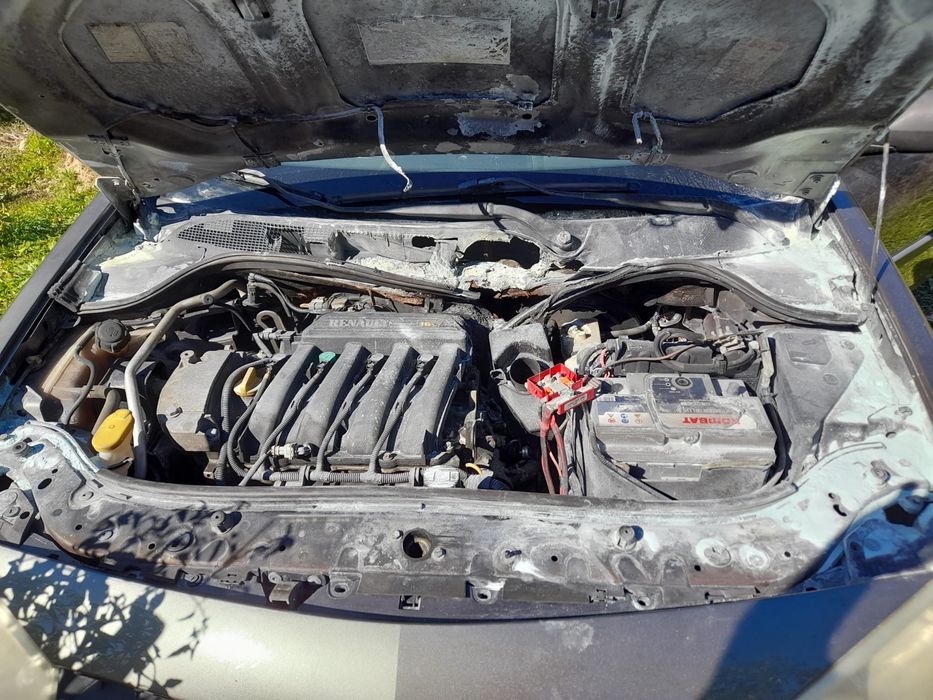 Megane II hatchback 2006 avariat