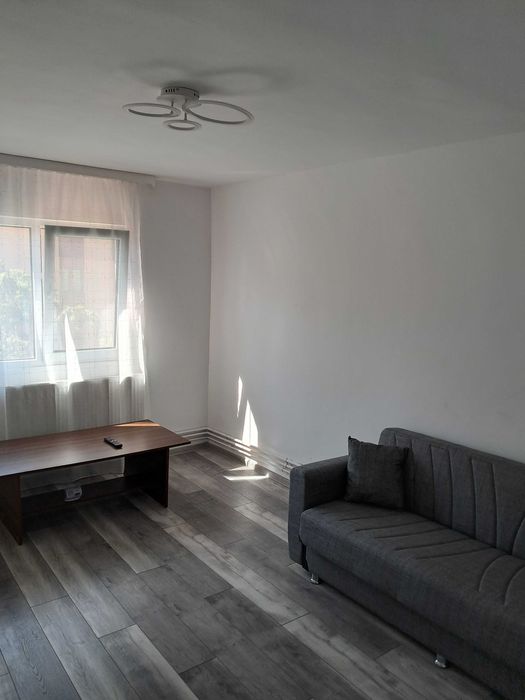 Garsonieră de închiriat Gorjului