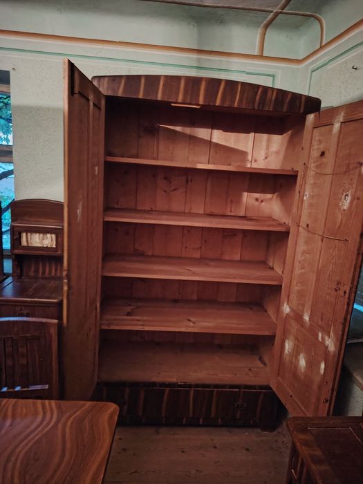Set Mobilier Vintage / Interbelic din Lemn Masiv cu Furnir de Nuc