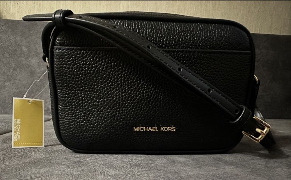 Продам оригинальную сумочку MICHAEL KORS