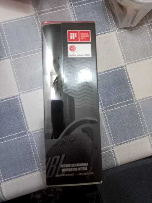Портативная колонка JBL Clip 4 Black. Новая!!!