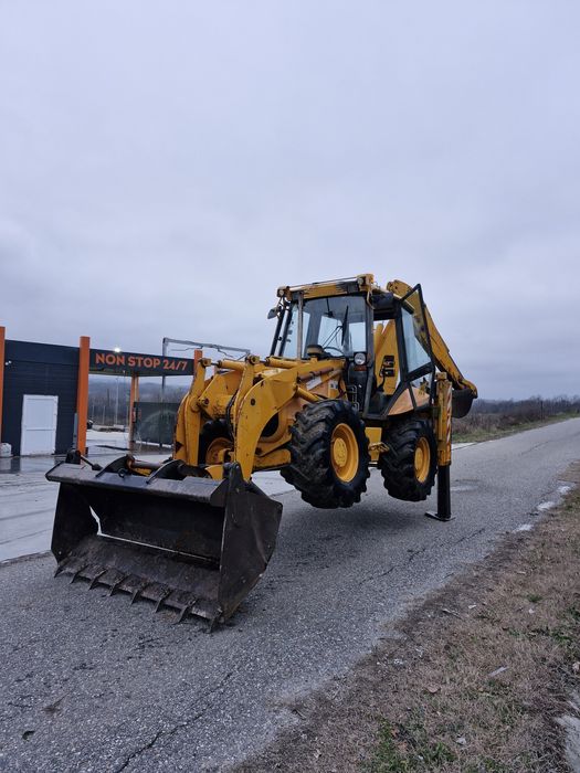 Buldoexcavator JCB 2CX 4×4
