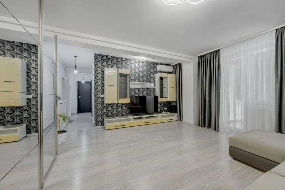 Продава се Тристаен апартамент в Русе, Родина 1 - 97 кв.м за 1199 €/кв.м - Снимка #2