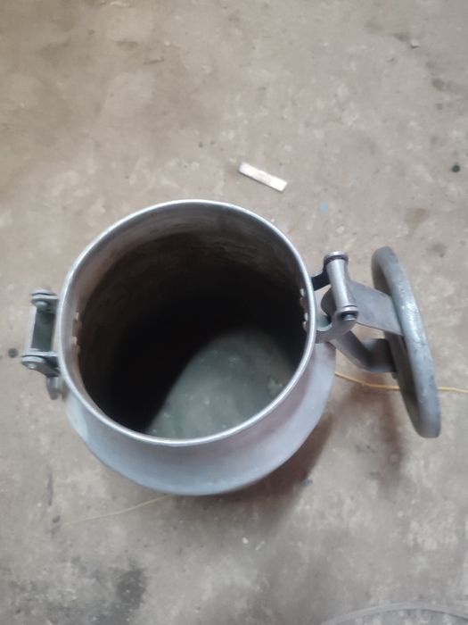 10ти литровый алюминевый бедон